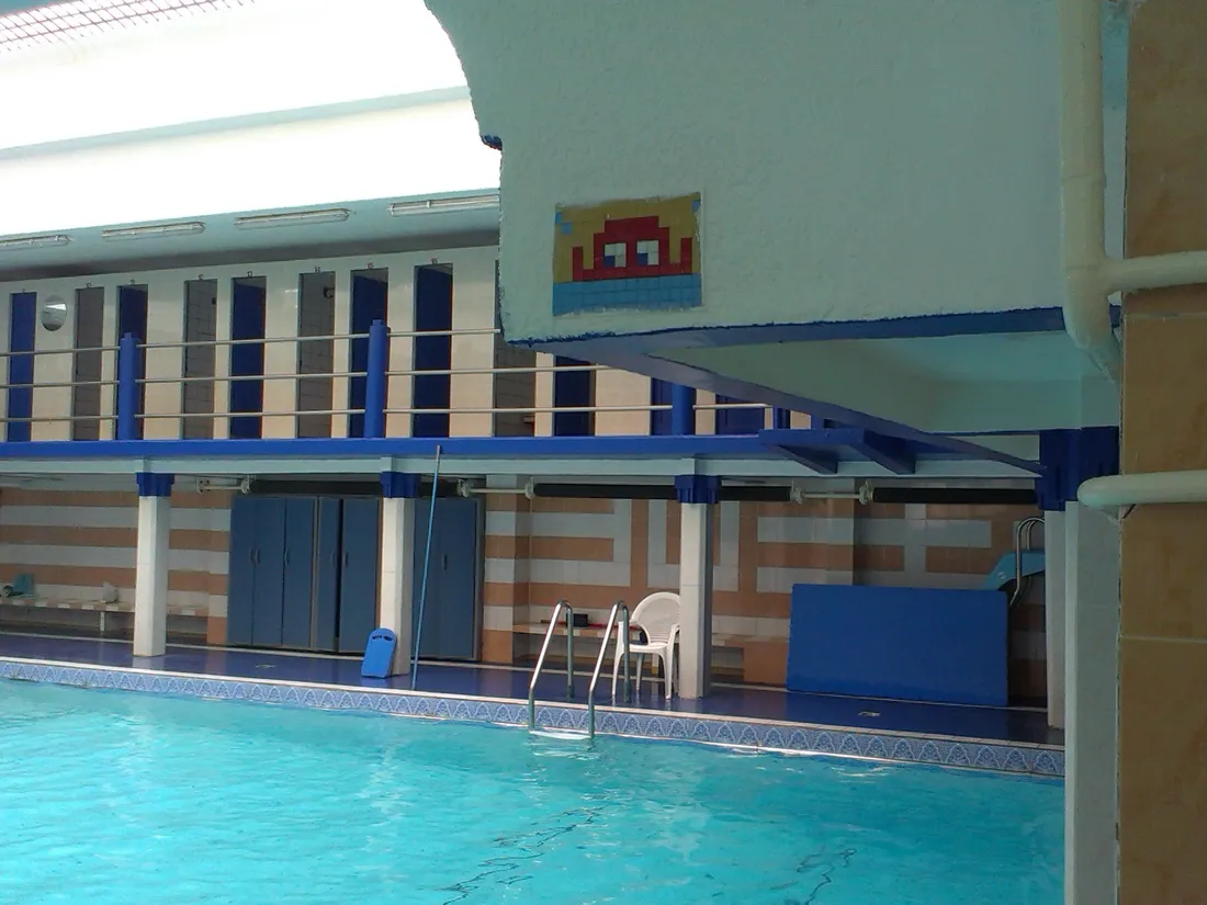 La piscine Espace Form Oberkampf, située dans le 11e arrondissement de Paris.
